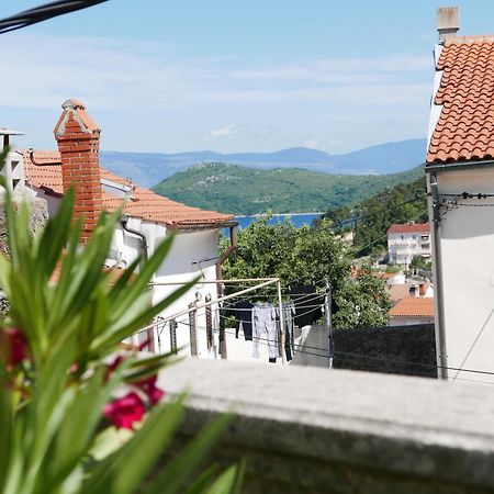 Appartamento Potocina 21 Vrbnik Esterno foto